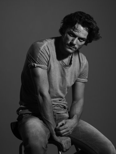 Luke Evans Fotoğrafı