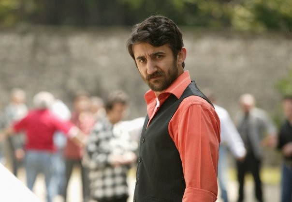 Necip Memili Fotoğrafı