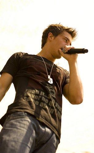 Asher Book Fotoğrafı