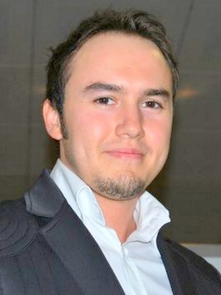 Mustafa Ceceli Fotoğrafı