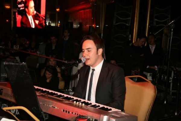 Mustafa Ceceli Fotoğrafı