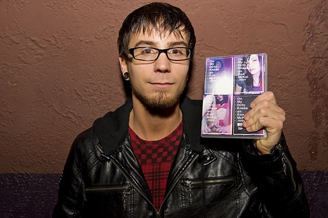 Dane Cross Fotoğrafı