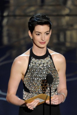 Anne Hathaway Fotoğrafı