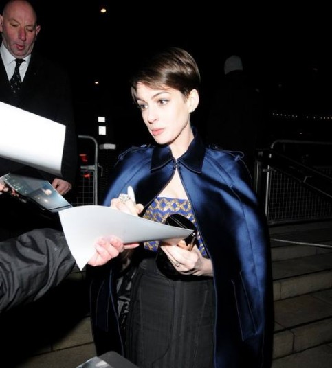 Anne Hathaway Fotoğrafı