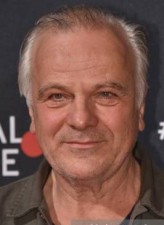 Bernhard Schütz fotoğrafı