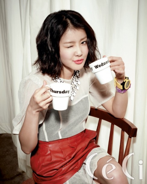 Lee Si-young Fotoğrafı