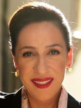 Binnur Kaya fotoğrafı