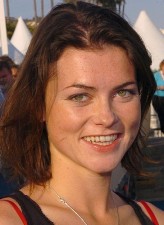 Holly Davidson fotoğrafı