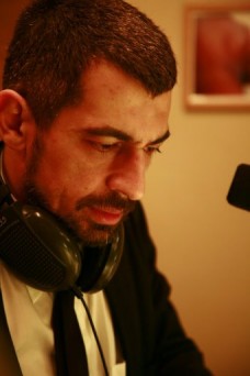 Okan Bayülgen Fotoğrafı