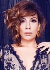 Işın Karaca fotoğrafı