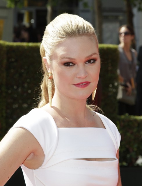Julia Stiles Fotoğrafı