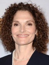 Mary Elizabeth Mastrantonio fotoğrafı