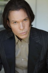 Sean McNabb fotoğrafı