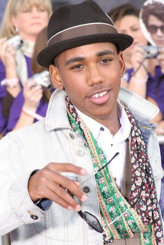 Brandon Mychal Smith Fotoğrafı