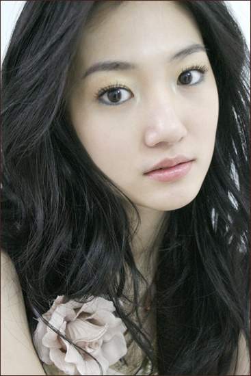 Go Joon-hee Fotoğrafı