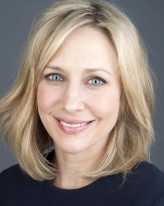 Vera Farmiga fotoğrafı