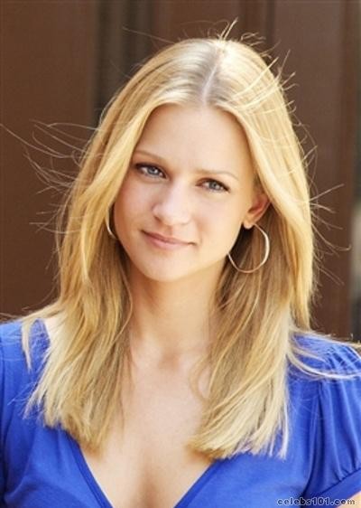 A.J. Cook Fotoğrafı