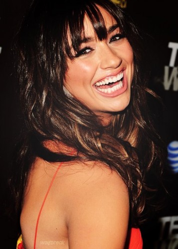 Crystal Reed Fotoğrafı