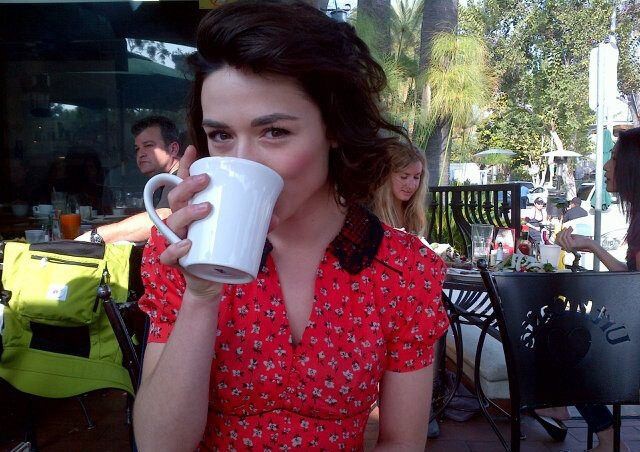 Crystal Reed Fotoğrafı