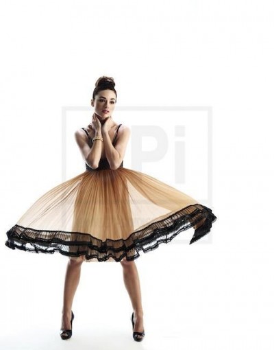 Crystal Reed Fotoğrafı