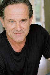 John Posey fotoğrafı