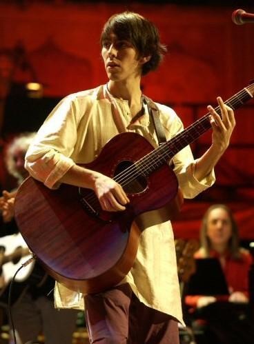 Dhani Harrison Fotoğrafı