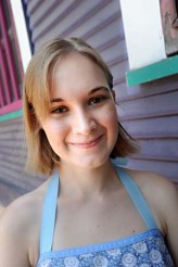 Emily Hagins fotoğrafı