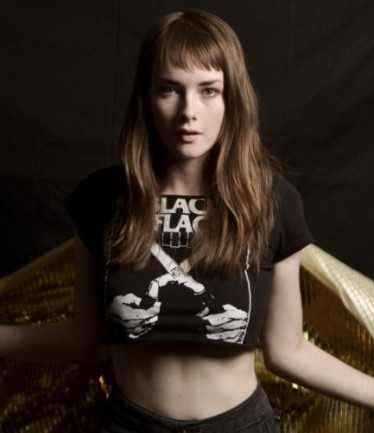 Allie MacDonald fotoğrafı