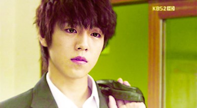 Lee Hyun-woo Fotoğrafı