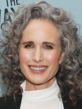 Andie MacDowell fotoğrafı