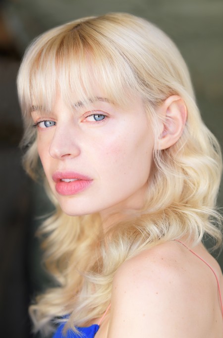 Chloe Farnworth Fotoğrafı