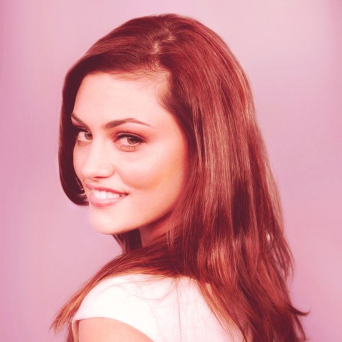 Phoebe Tonkin Fotoğrafı