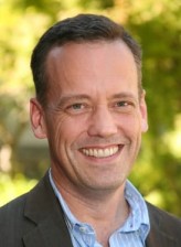 Dee Bradley Baker fotoğrafı