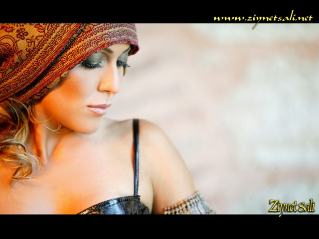 Ziynet Sali Fotoğrafı