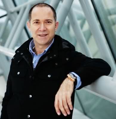 Sümer Ezgü fotoğrafı