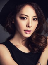 Park Ji-yoon fotoğrafı