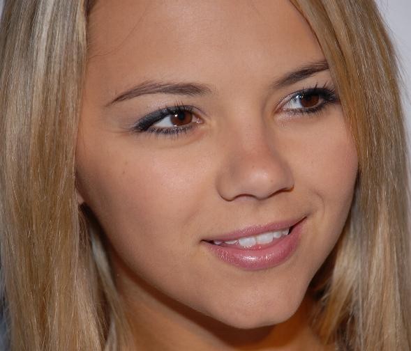 Ashlynn Brooke Fotoğrafı