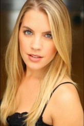 Kristen Alderson fotoğrafı