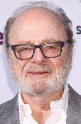 Harris Yulin fotoğrafı