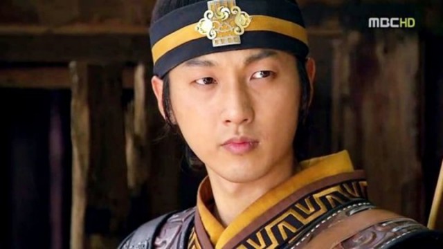 Lee Seung-hyo Fotoğrafı