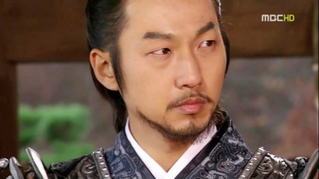 Lee Seung-hyo Fotoğrafı