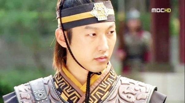 Lee Seung-hyo Fotoğrafı