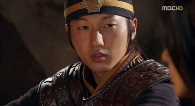 Lee Seung-hyo Fotoğrafı