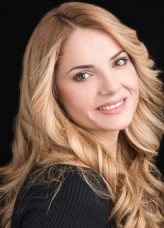 Esin Civangil fotoğrafı