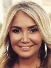 Yonca Evcimik fotoğrafı