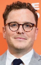 Joshua McGuire fotoğrafı