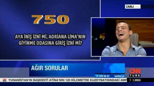 Kerem Bürsin Fotoğrafı