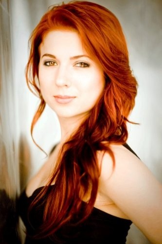 Louise Hradsky fotoğrafı