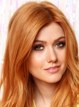Katherine McNamara fotoğrafı