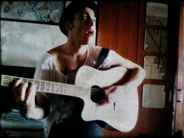 Can Bonomo Fotoğrafı